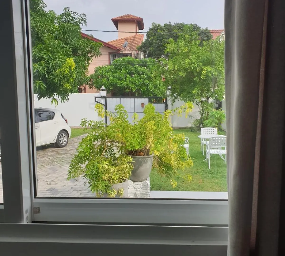 Homestay Anne'S Airport Villa Hotel Katunayake