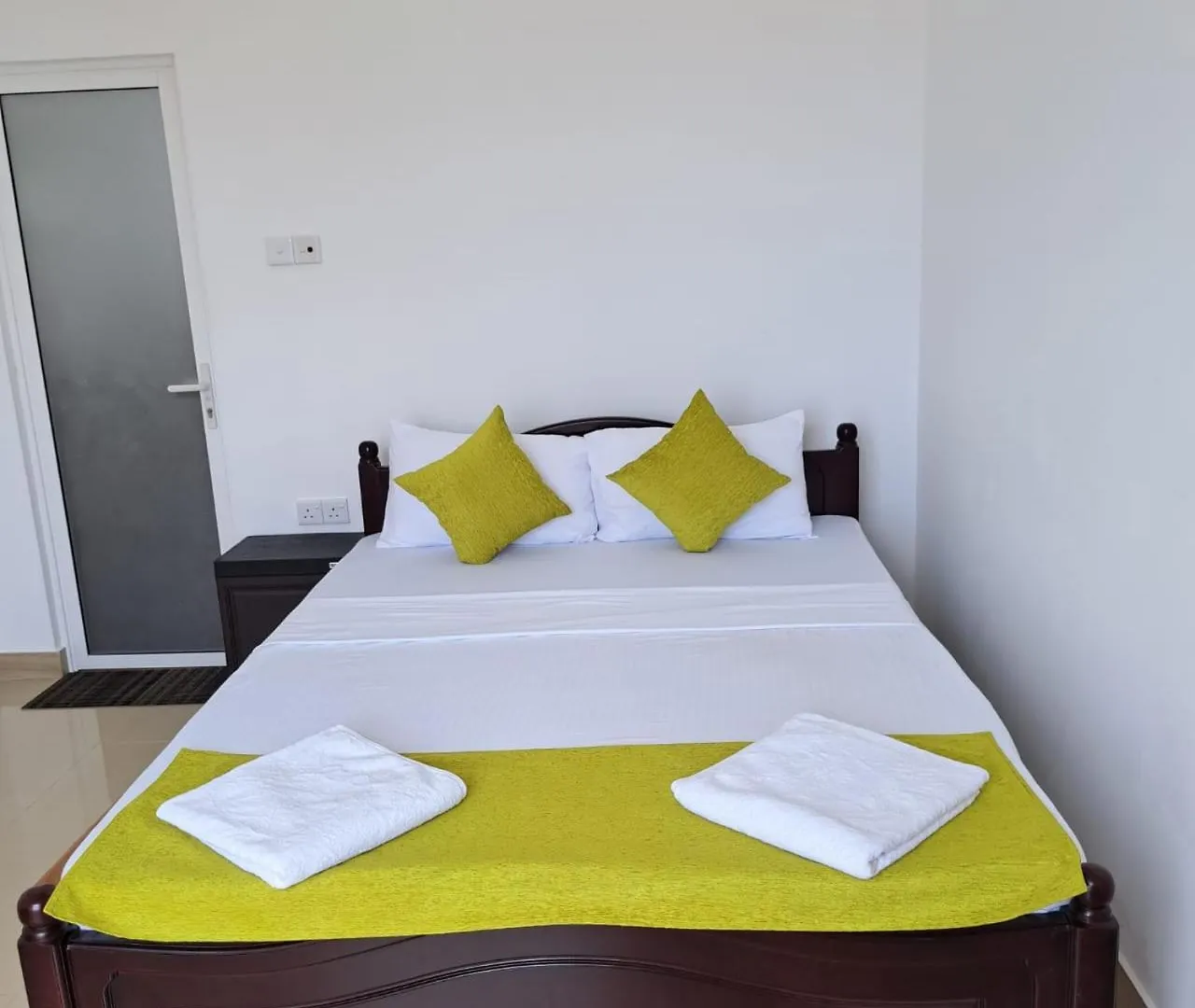 Anne'S Airport Villa Hotel Katunayake 0*,