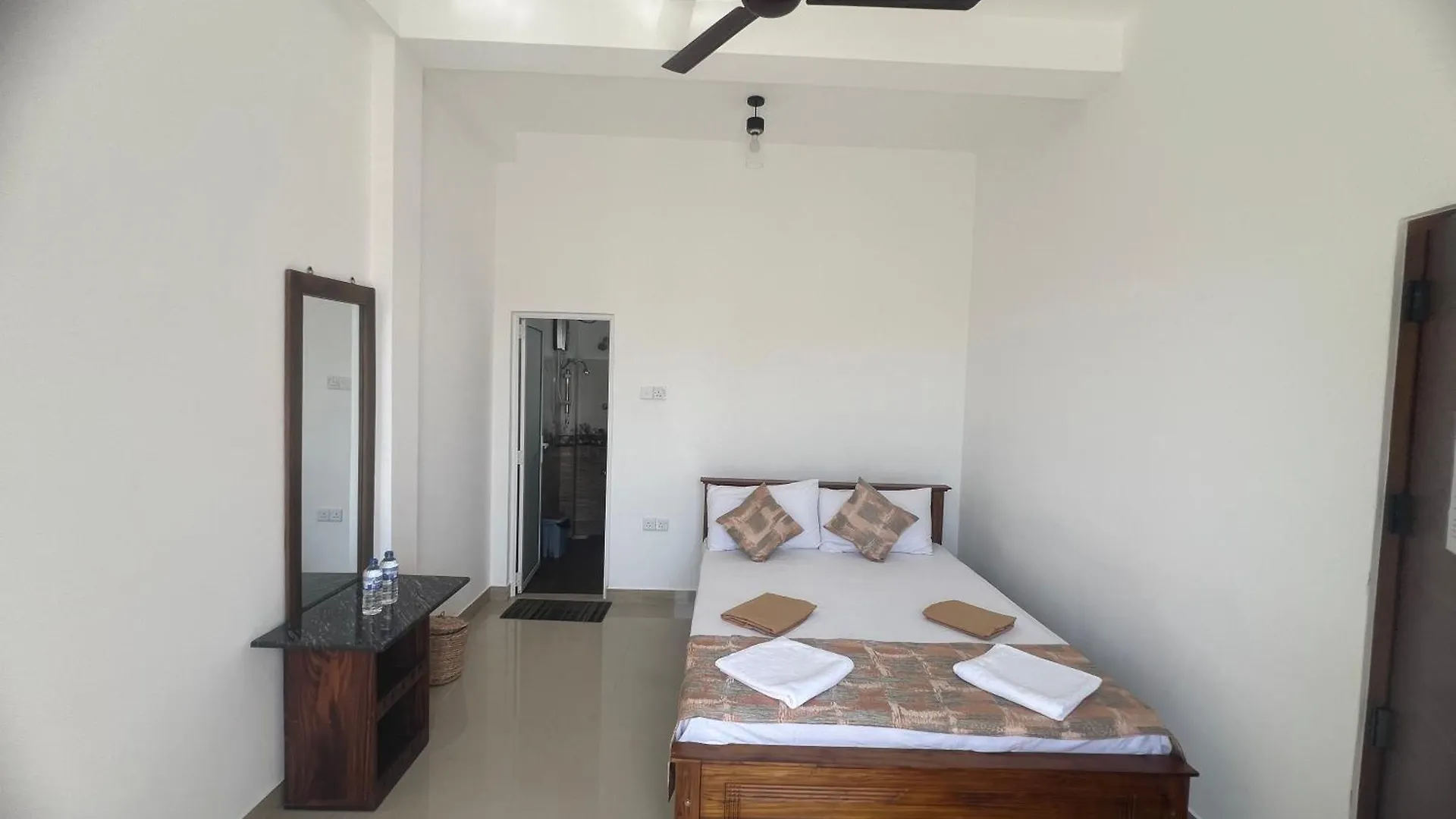 Anne'S Airport Villa Hotel Katunayake 0*,  Sri Lanka