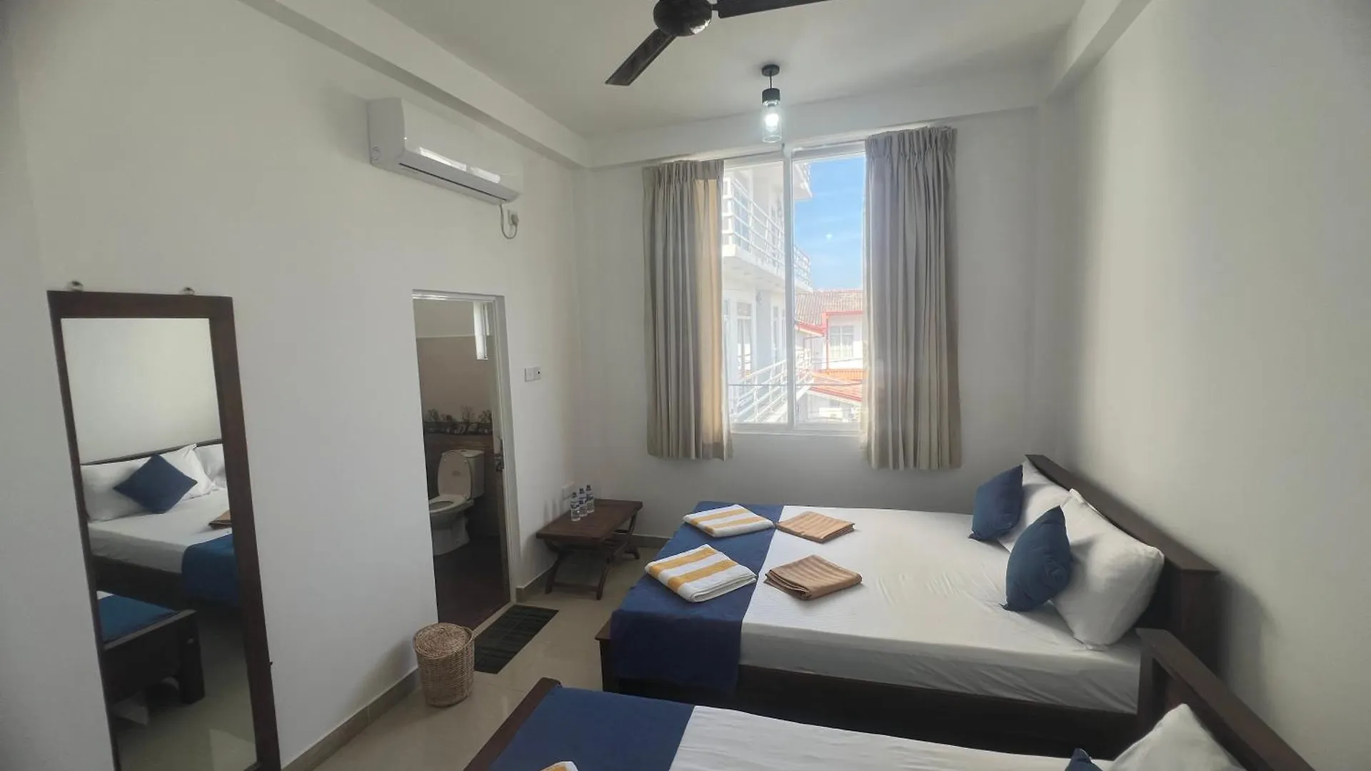 Anne'S Airport Villa Hotel Katunayake 0*,