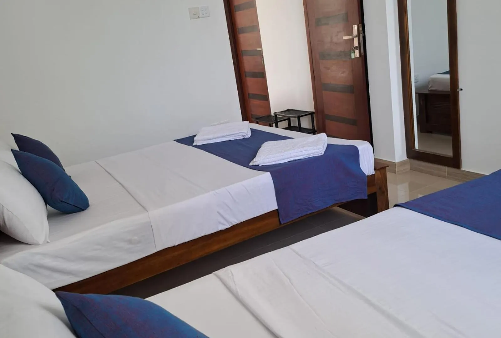 Homestay Anne'S Airport Villa Hotel Katunayake Sri Lanka