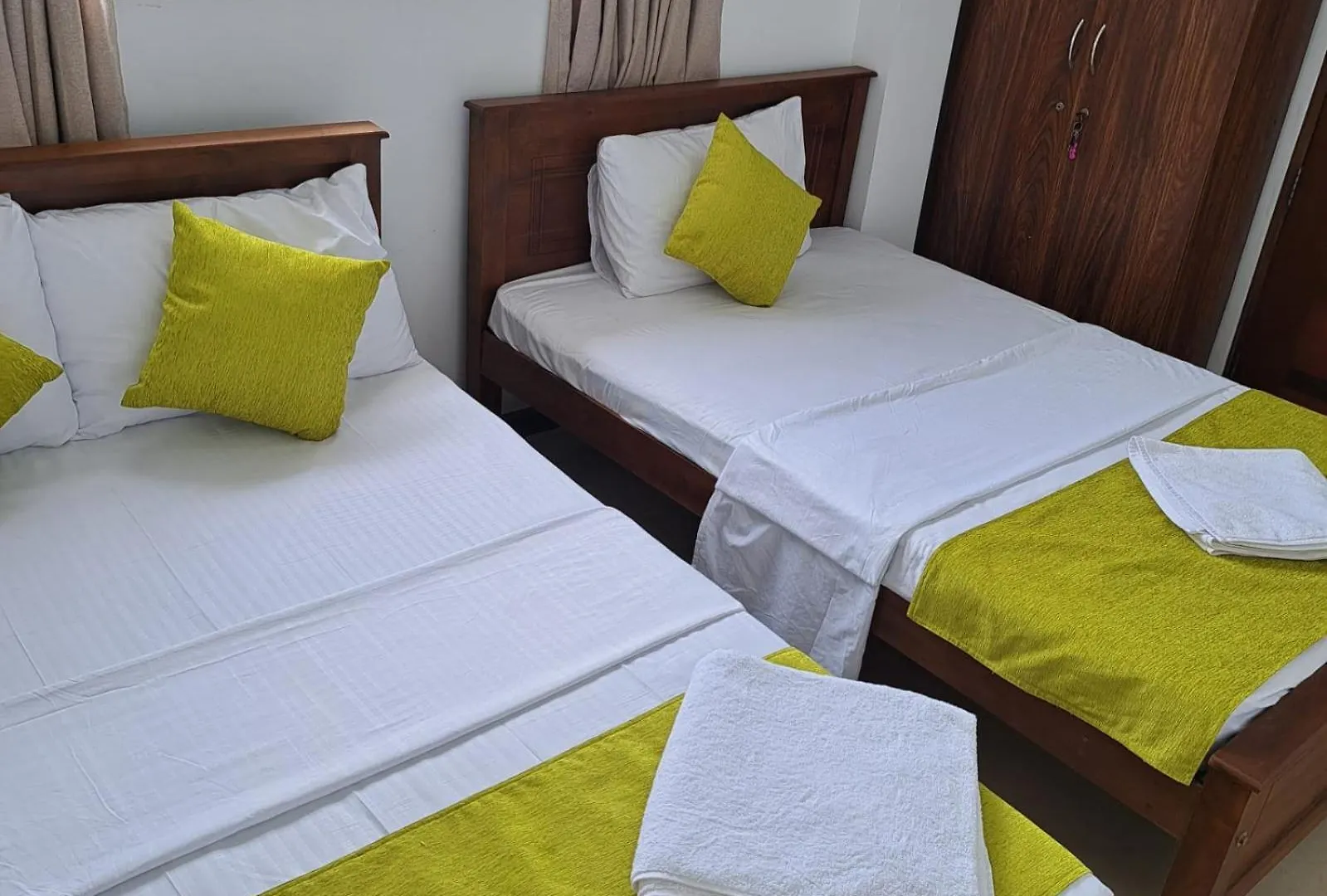 Anne'S Airport Villa Hotel Katunayake Homestay